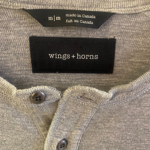 WINGS & HORNS grey men's henley, size M - Picture 4 of 4